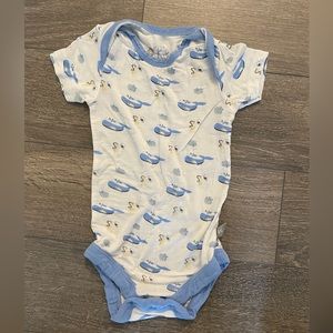Kyte Baby Ocean short sleeve onesie